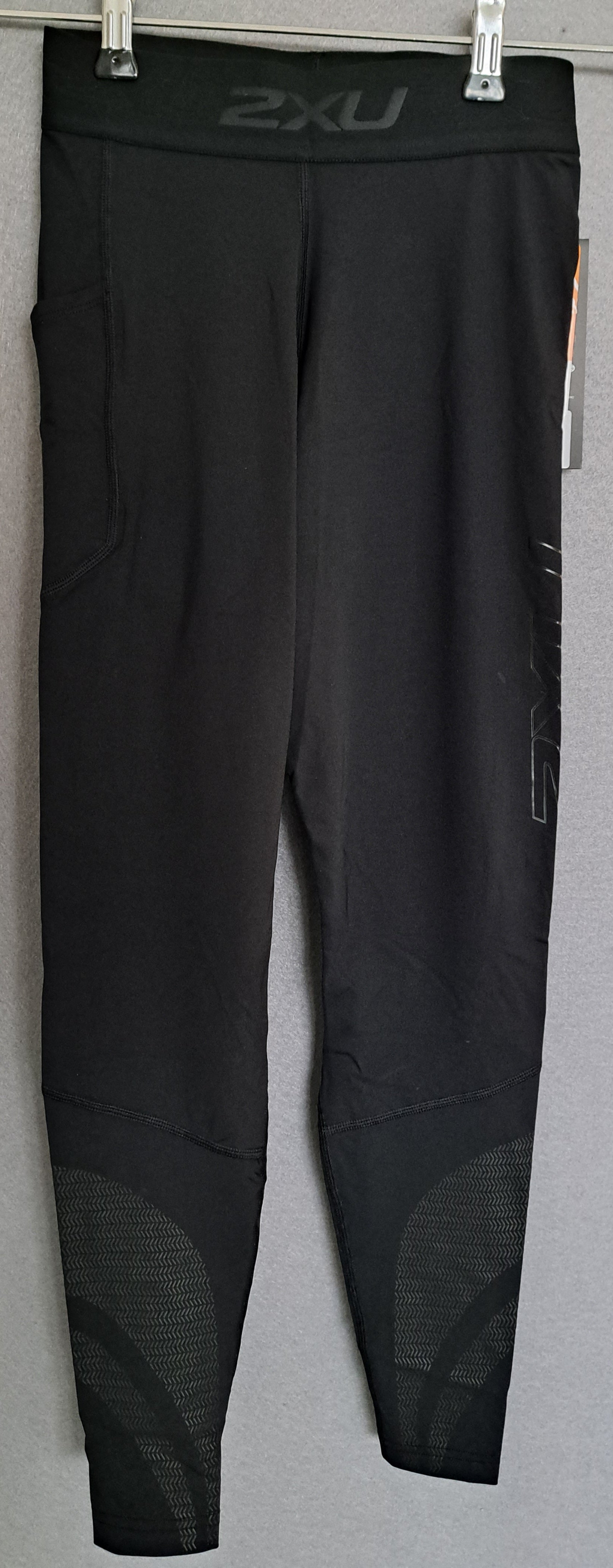 2XU Accelerate Compression Tights, Damen, Black/Black Arrow Reflective