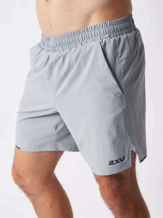 2XU Aero 7 Inch Short, Herren, hellgrau
