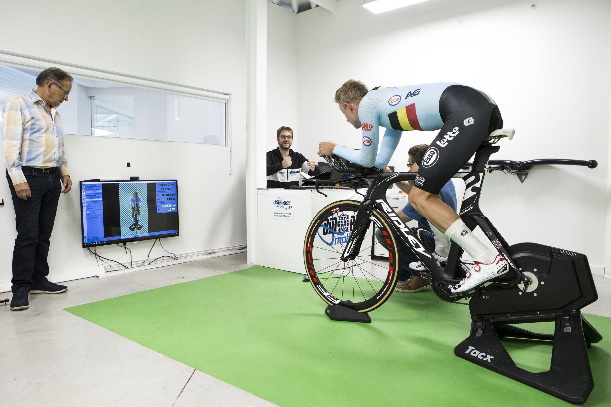 Aero Fitting - Berlin