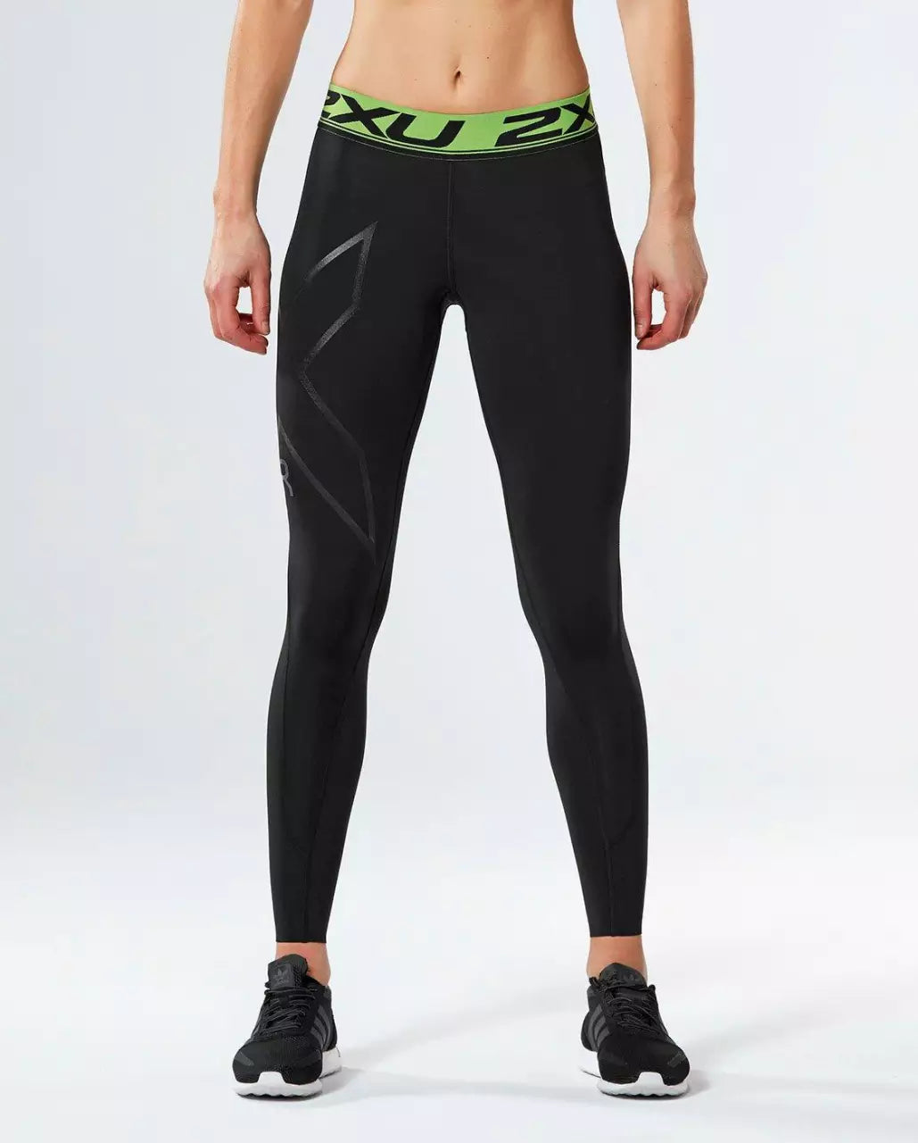 2XU Damen Refresh Recovery Compression Tights, Black/Nero