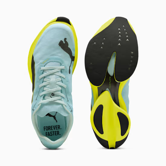 linker Schuh Draufsicht/rechter Schuh Untersicht/Sohle