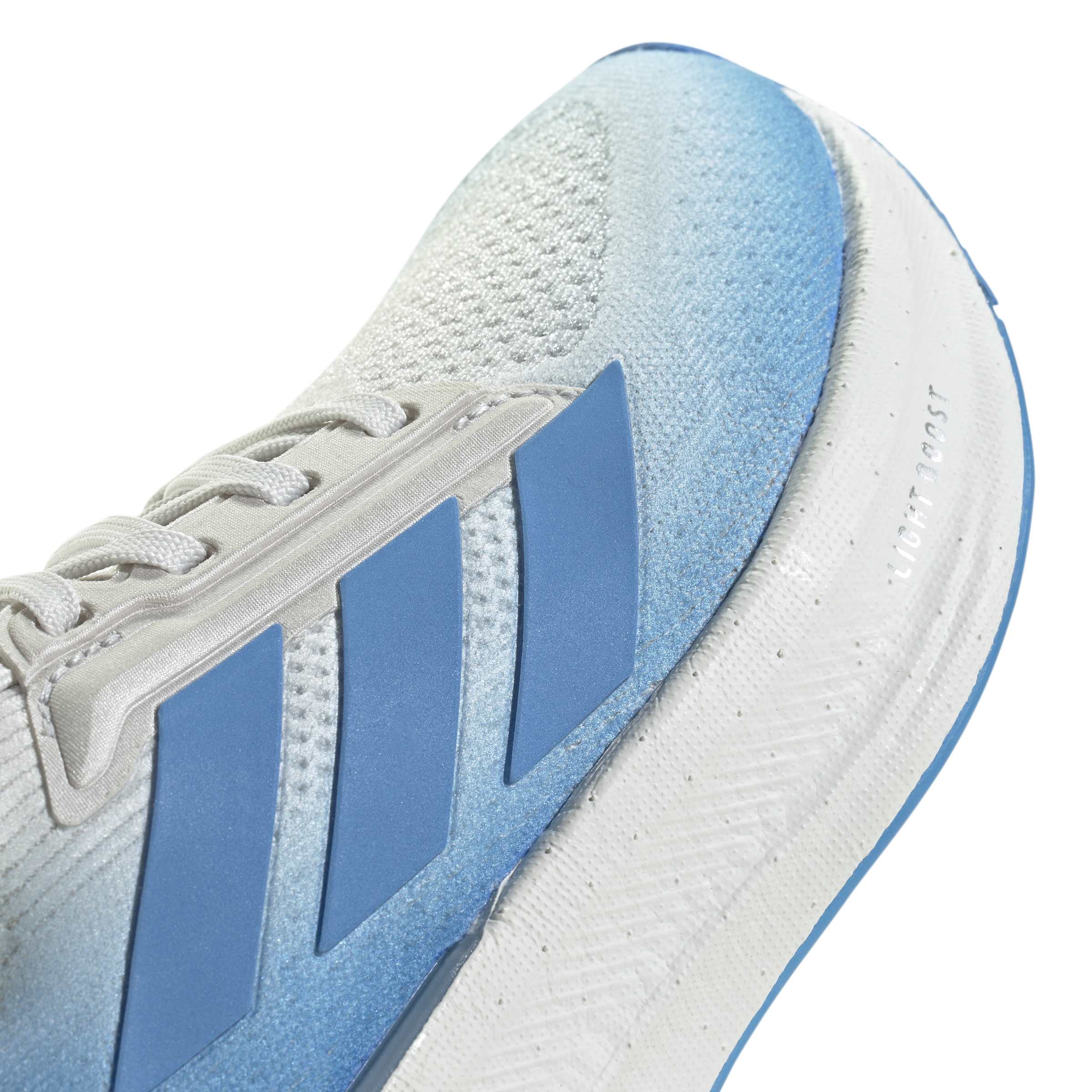 Detailansicht Zehenbereich rechter  Schuh