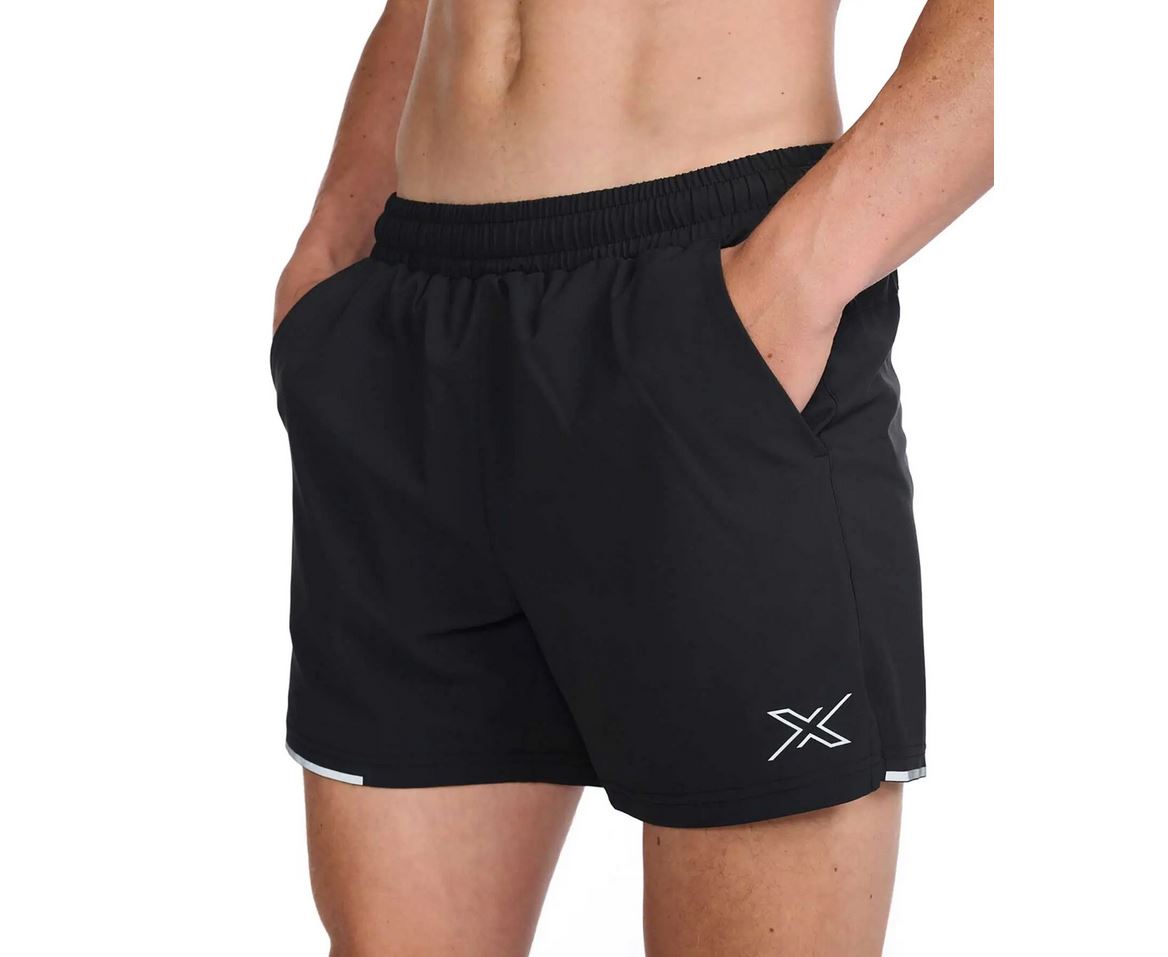 2XU Aero 5 Inch Shorts, Herren, Black/Silver Reflective