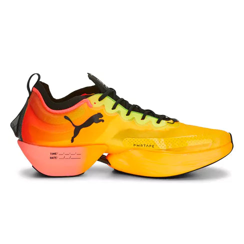 Puma Fast-R Nitro Elite Fireglow Wns, Laufschuhe, Damen, Sun Stream-Sunset Glow-PUMA Black