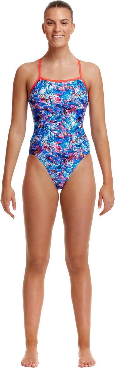 Tragebild Badeanzug Ansicht von vorne