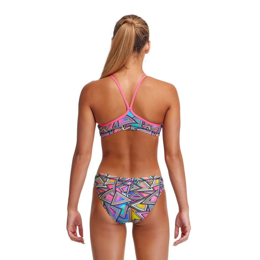 Tragebild Bikini von hinten