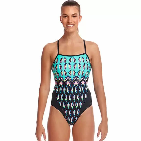 Tragebild Badeanzug Ansicht von vorne