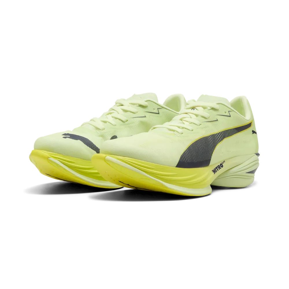 beide Schuhe Schrägansicht von vorne